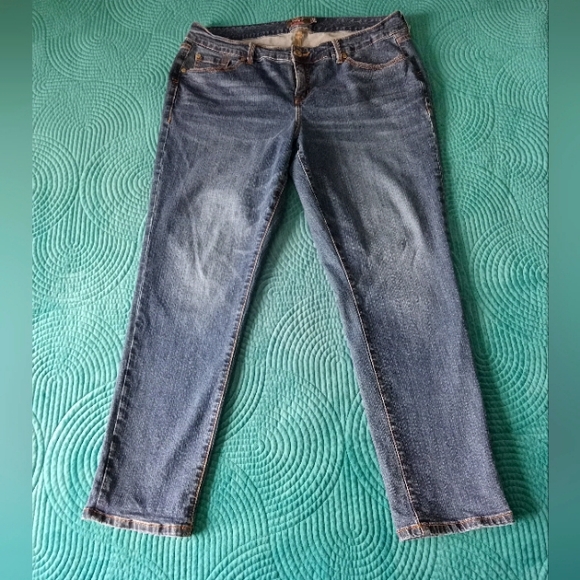 torrid Denim - Torrid boyfriend straight leg vintage stretch denim jeans 16R